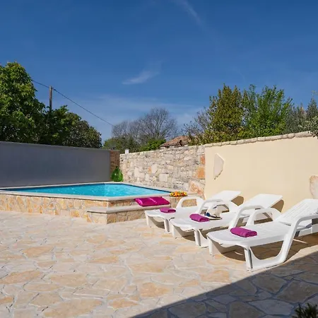 House Casa Mia 2214